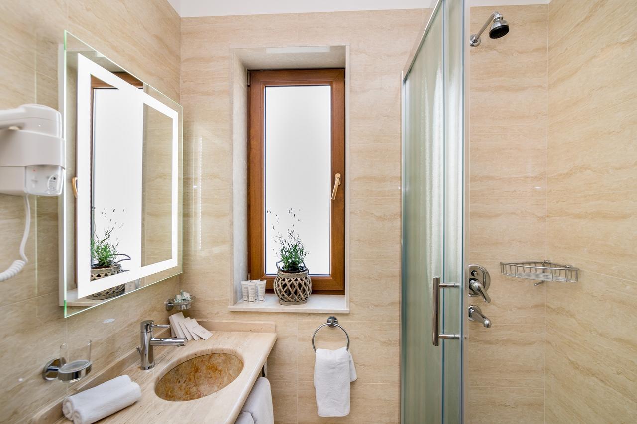 Hedera Residences - Kumbor Herceg Novi Bagian luar foto